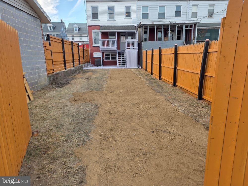 SOUTH END - Residential