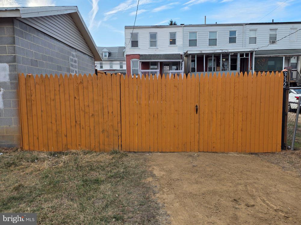 SOUTH END - Residential