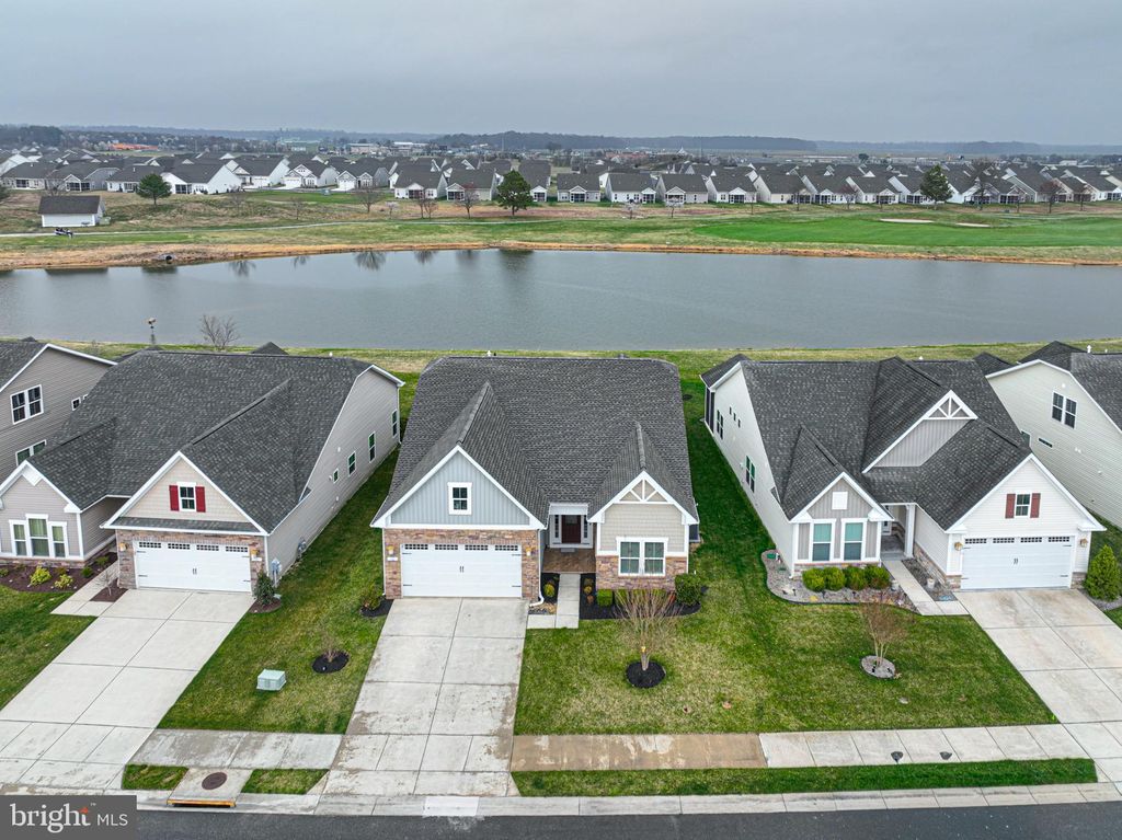 Photo of 32 Waterside Drive, BRIDGEVILLE, DE 19933 (MLS # DESU2107568)