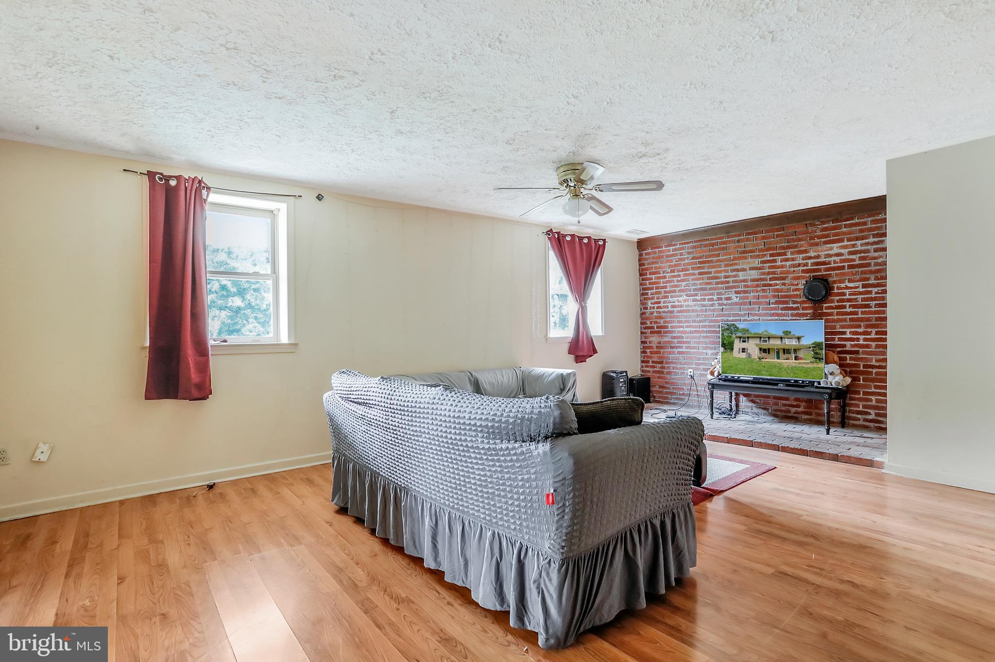 MECKLENBURG HEIGHTS - Residential