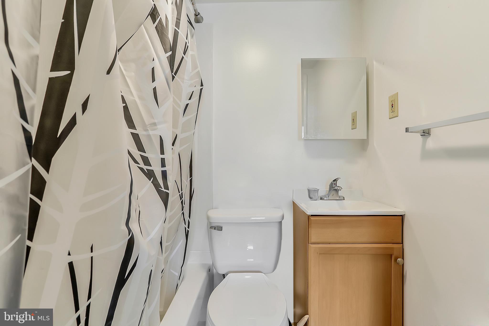 MECKLENBURG HEIGHTS - Residential