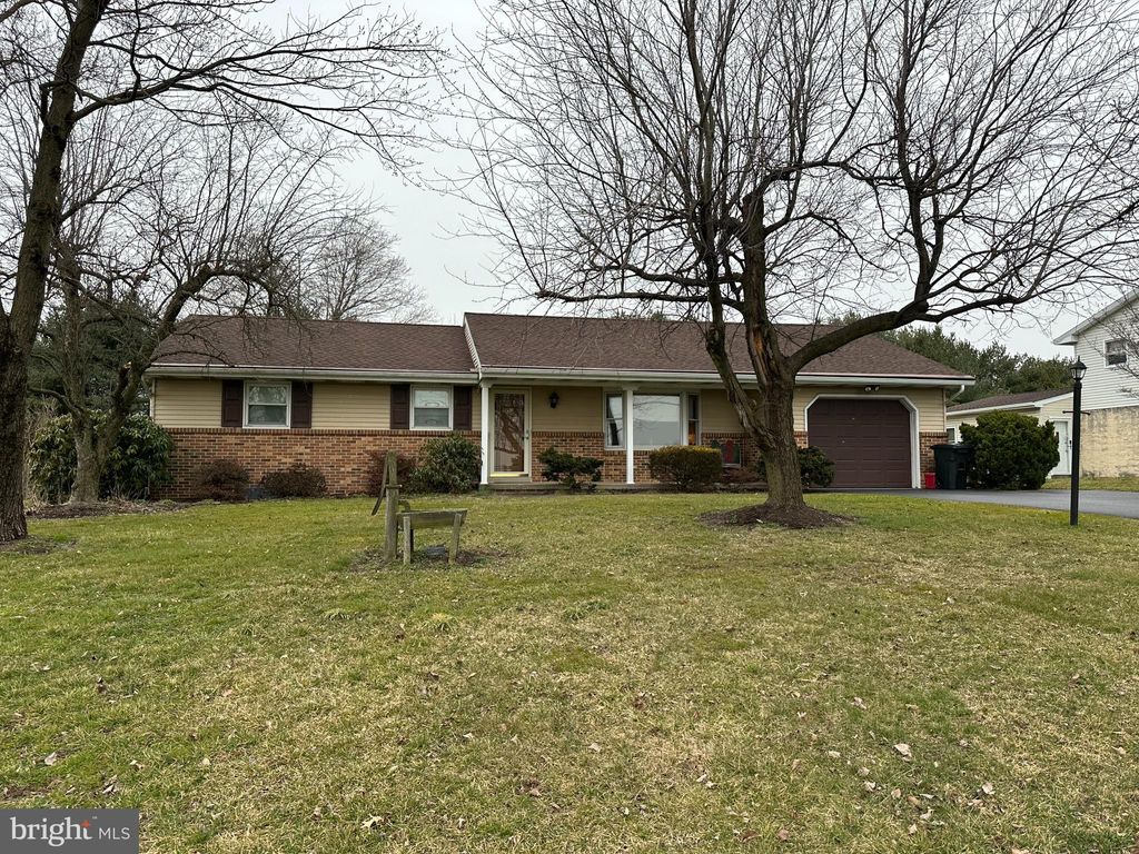 Photo of 22 SEGO SAGO RD, MANHEIM, PA 17545 (MLS # PALA2031246)