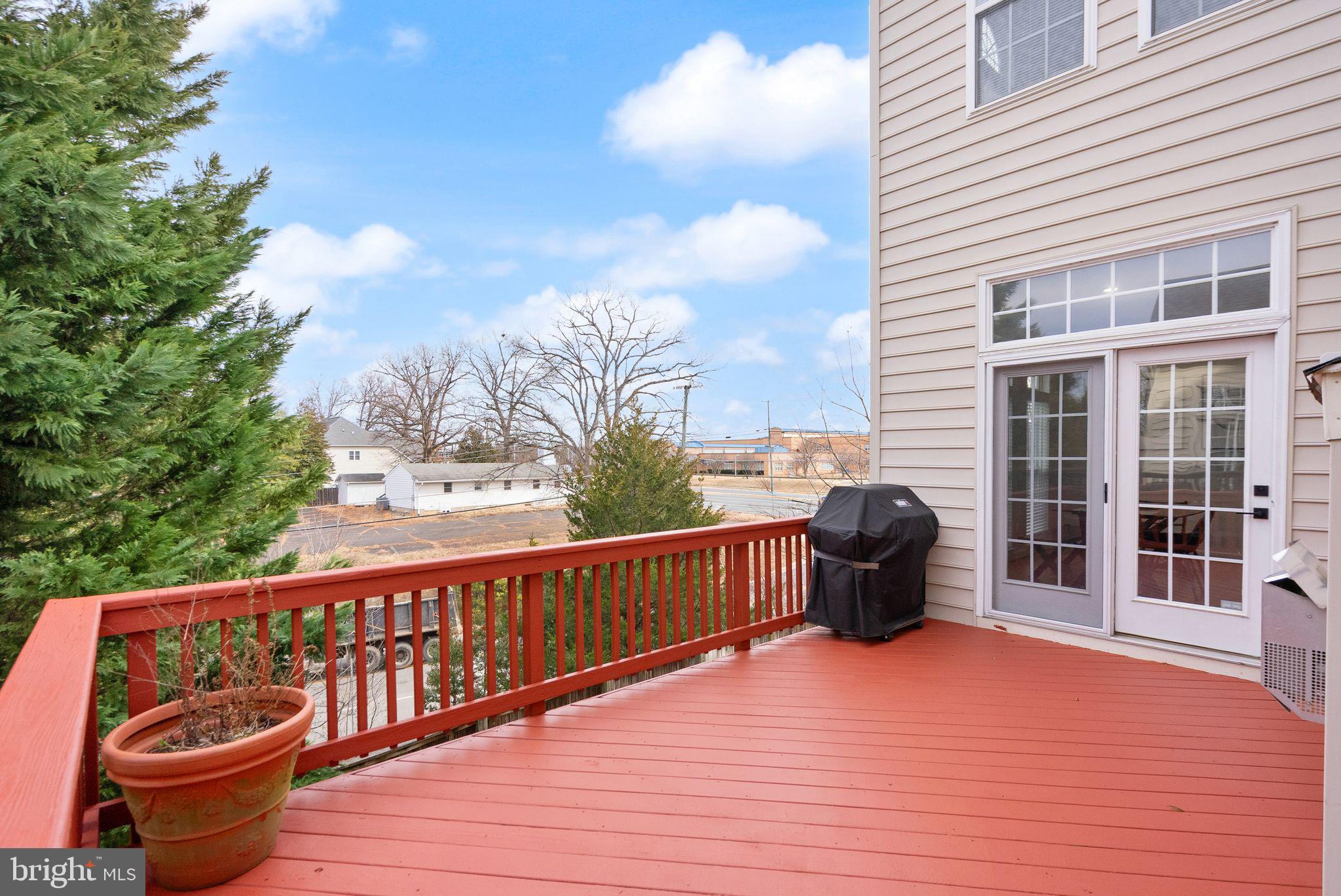 7204 GRAY HEIGHTS COURT