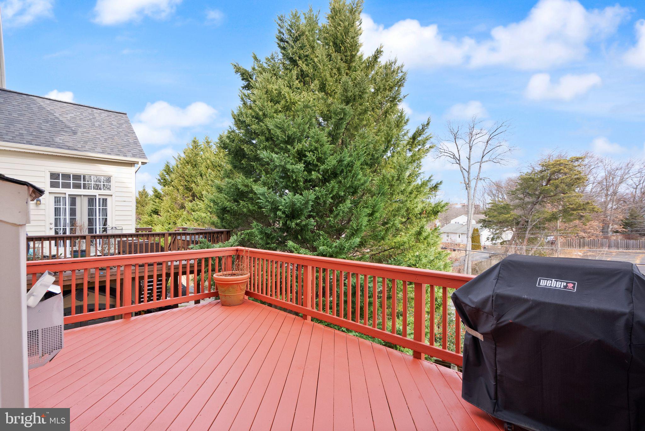 7204 GRAY HEIGHTS COURT