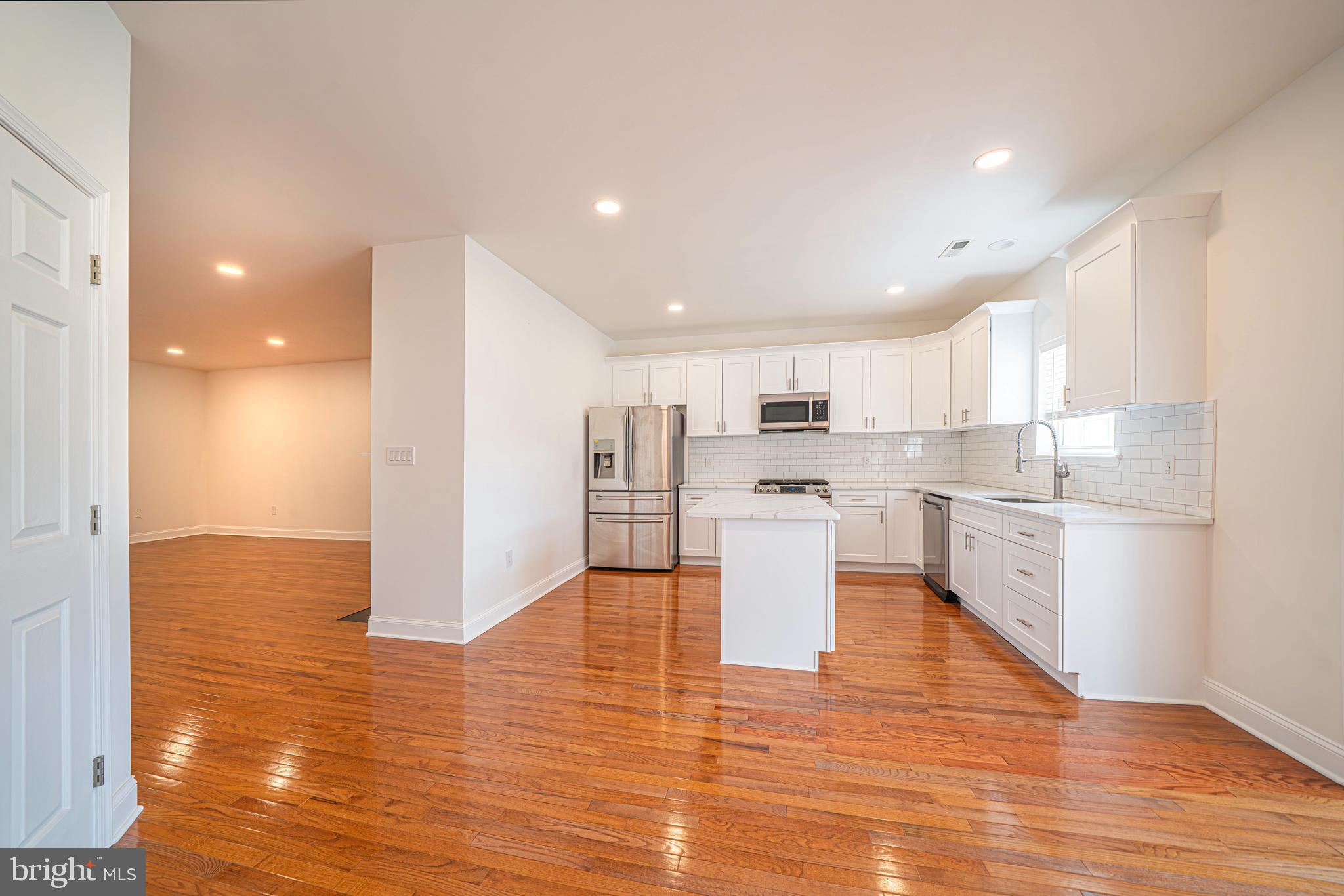 34 ARBOR CIRCLE