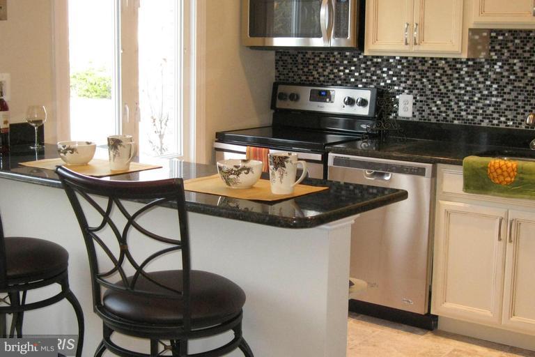 DREAMS LANDING - Residential Lease