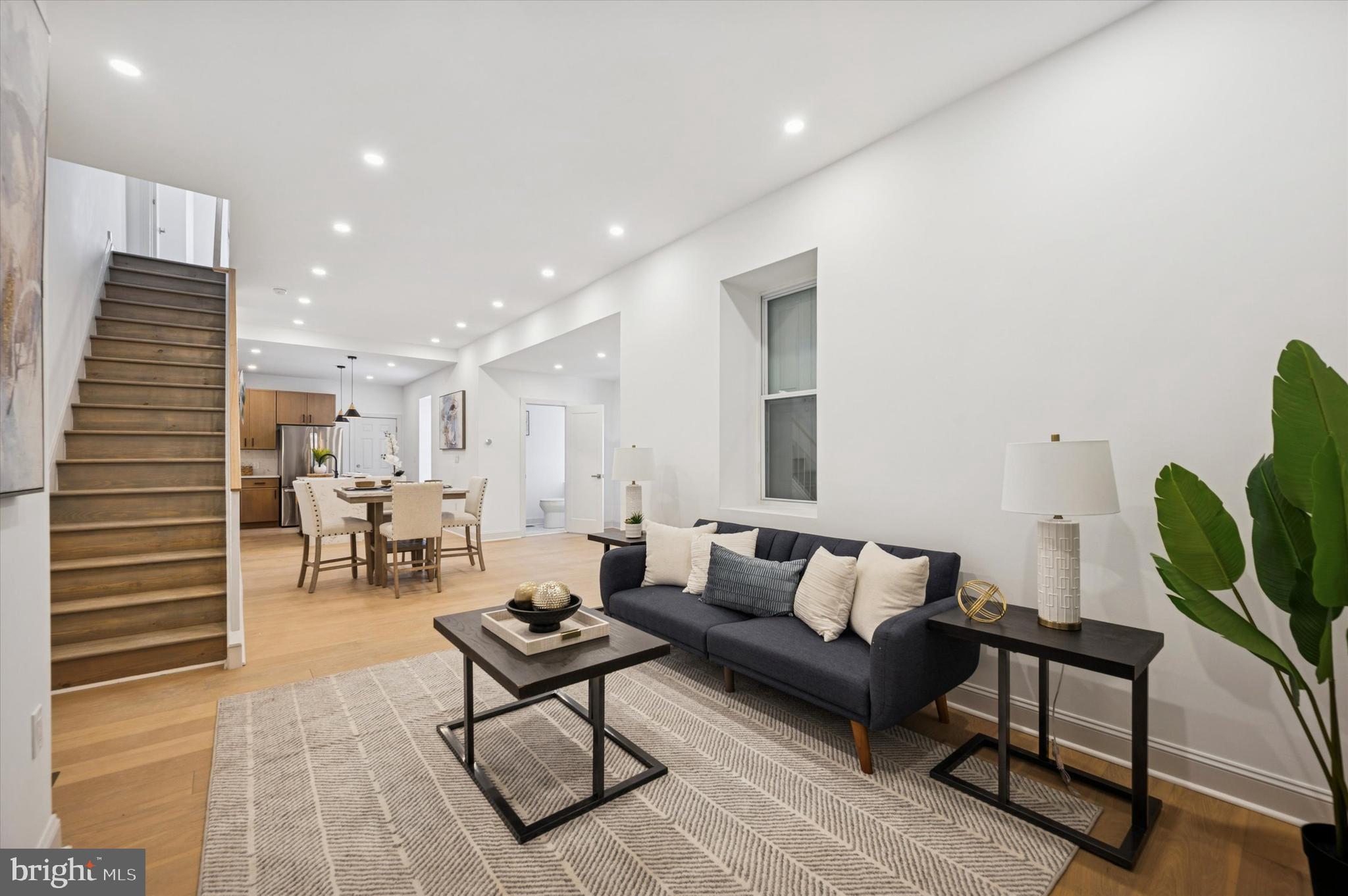 GERMANTOWN (EAST) - Residential