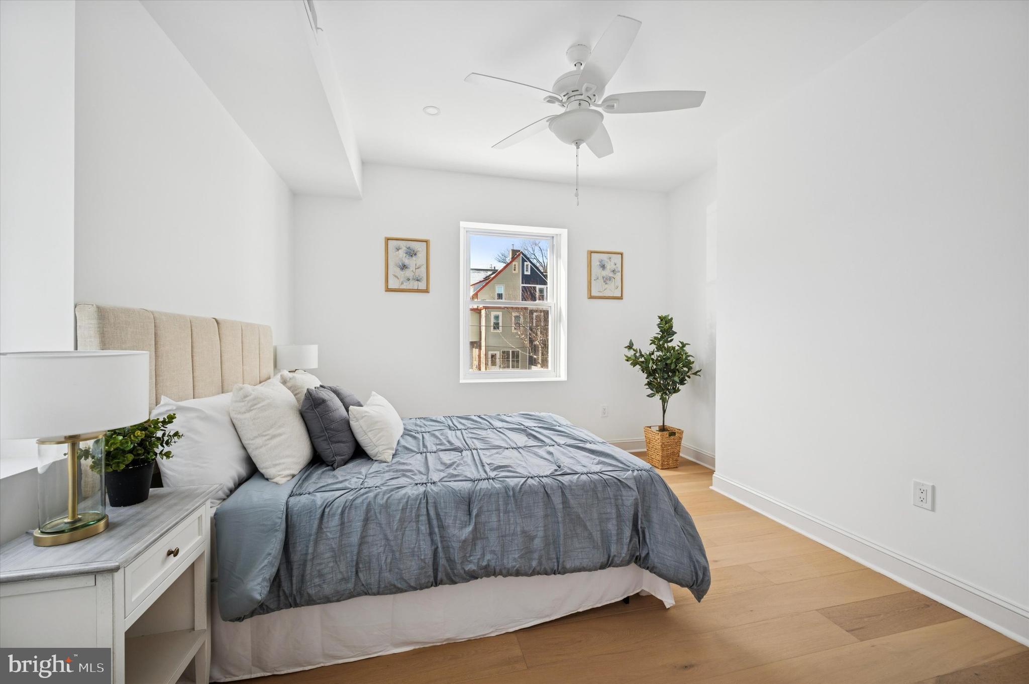 GERMANTOWN (EAST) - Residential