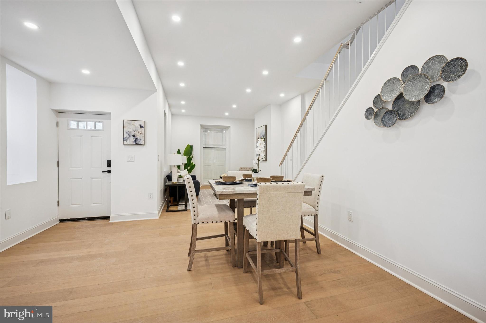 GERMANTOWN (EAST) - Residential