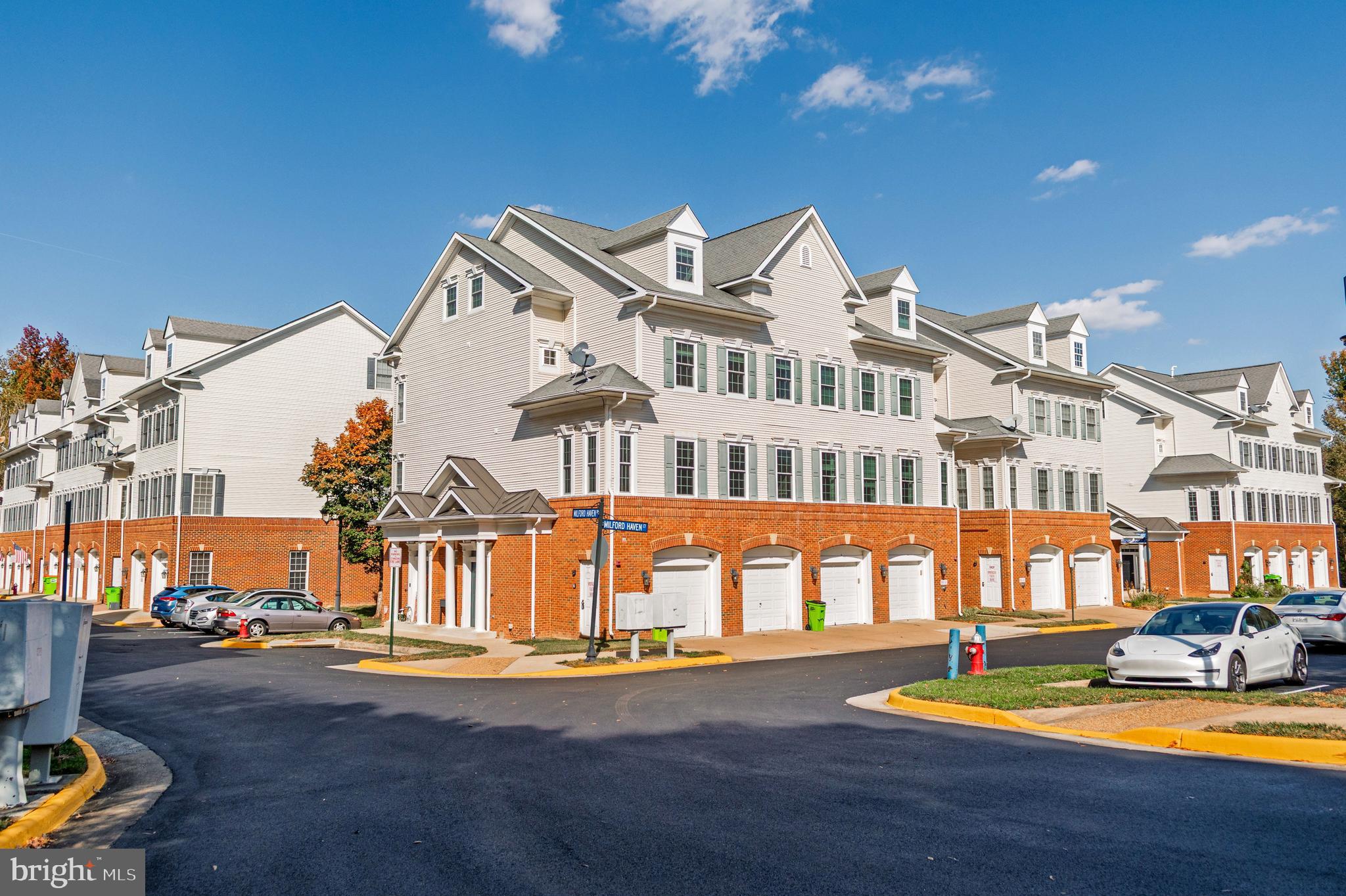 LORTON STATION - Residential Lease