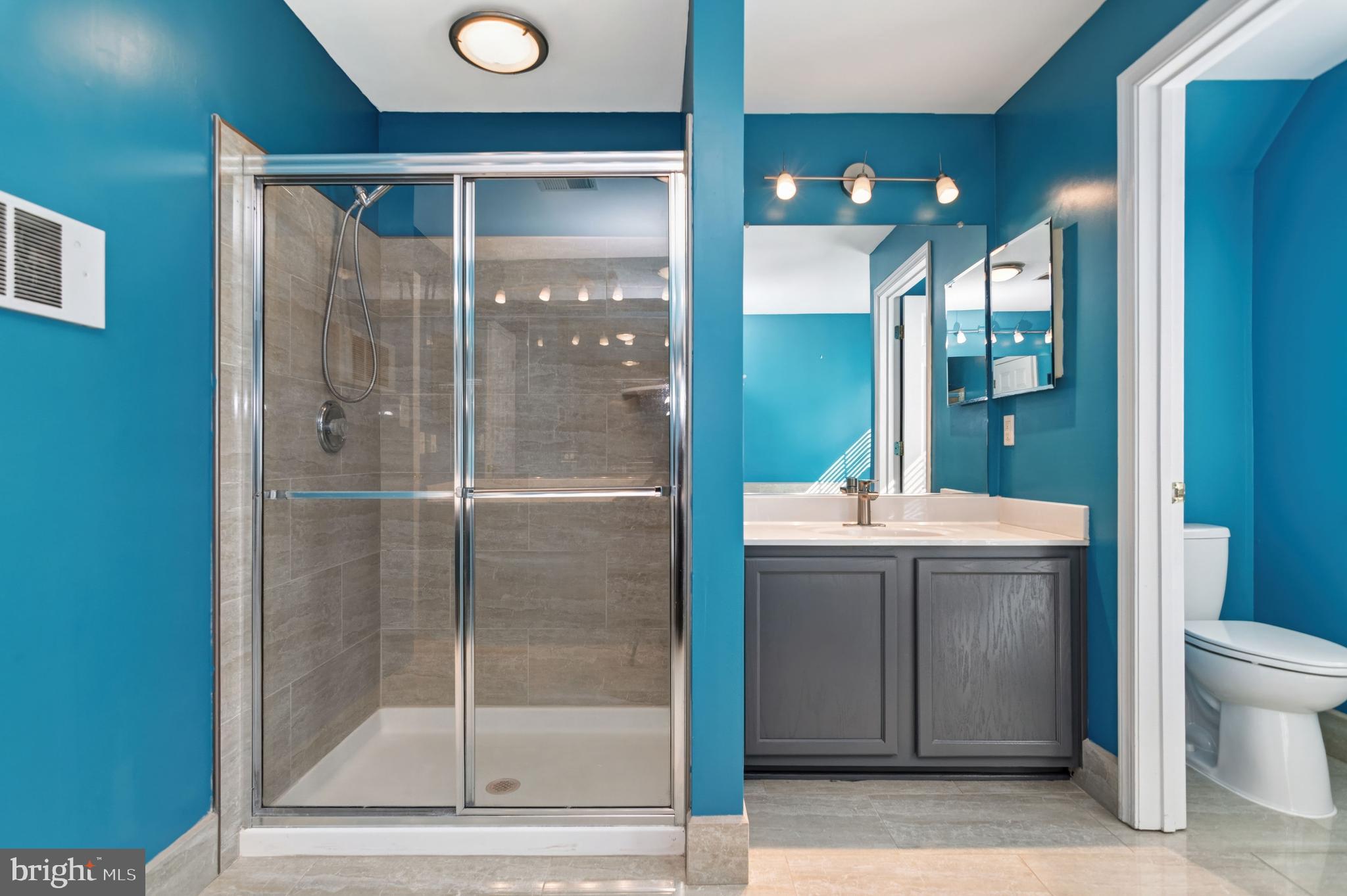 LORTON STATION - Residential Lease