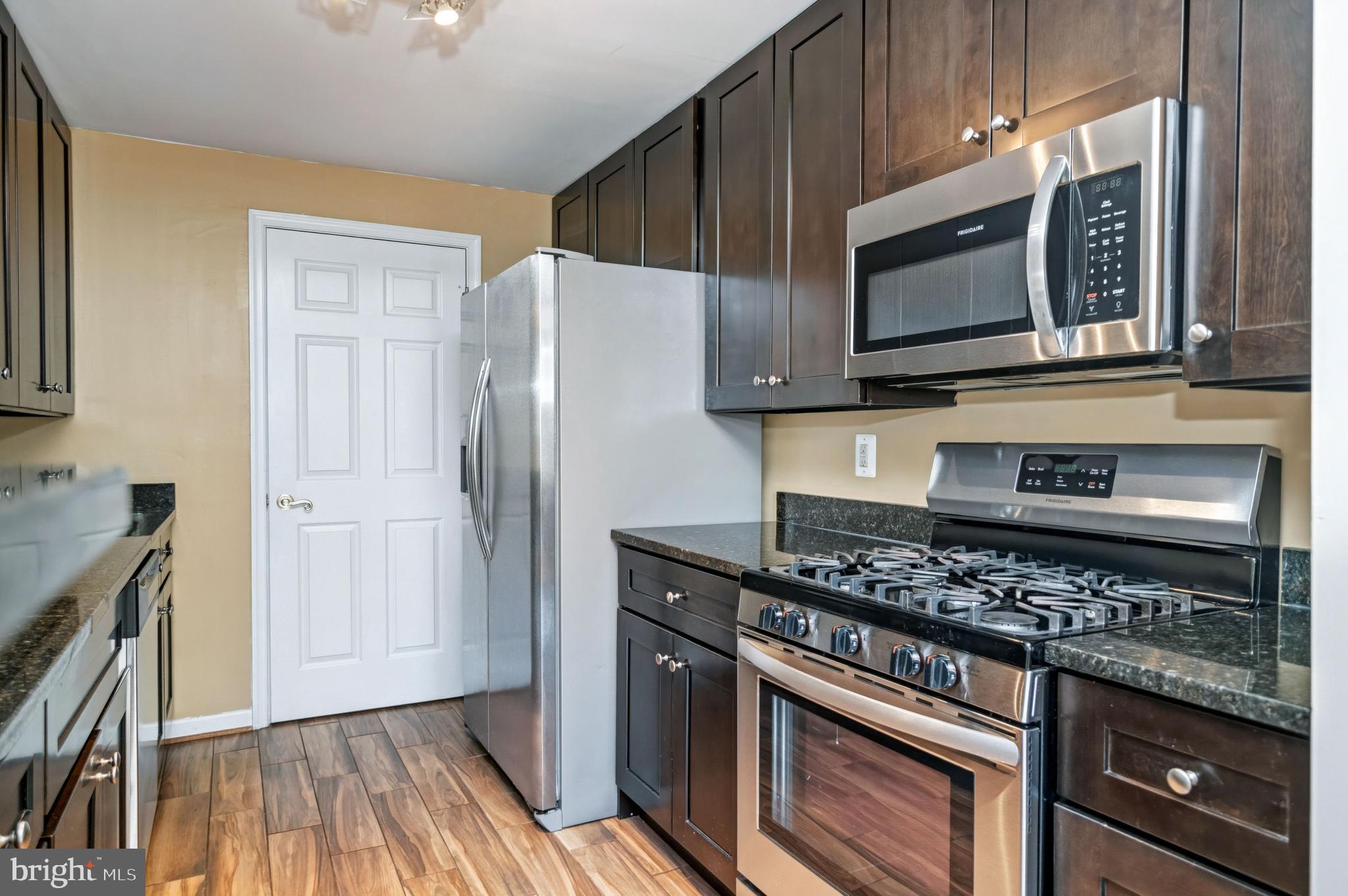 LORTON STATION - Residential Lease