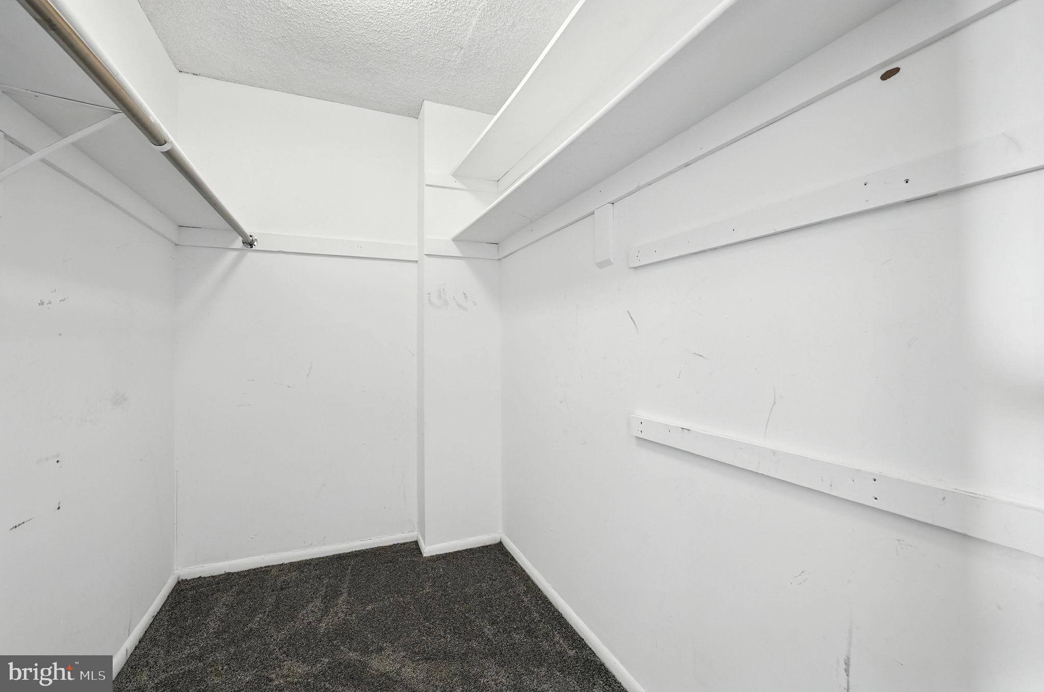 HUNTING CREEK CLUB - Residential