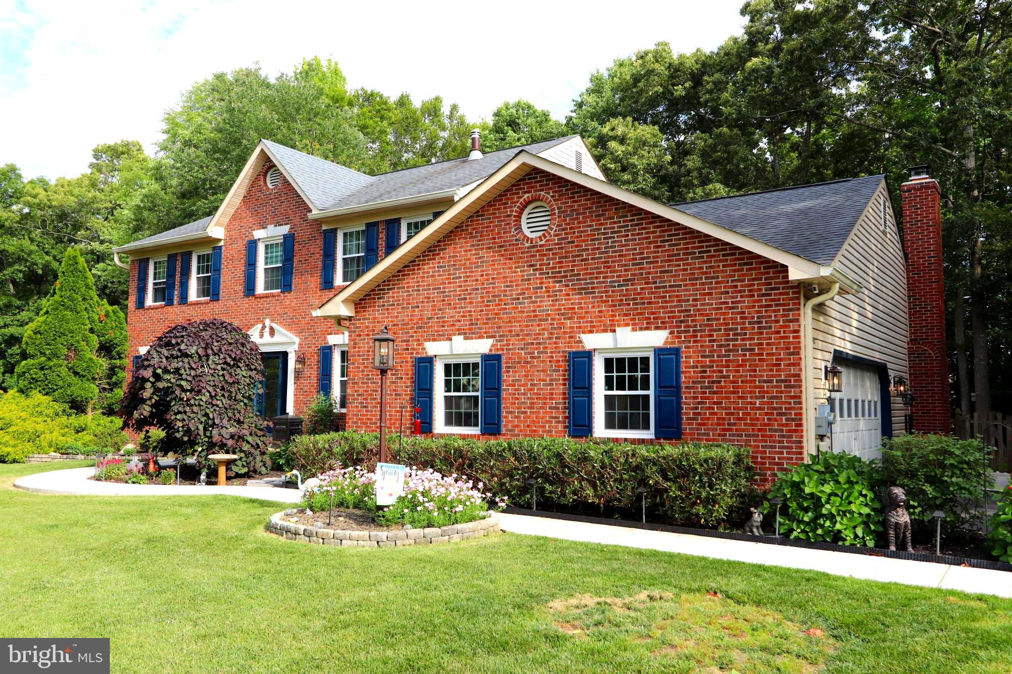 2320 KNOTWEED COURT