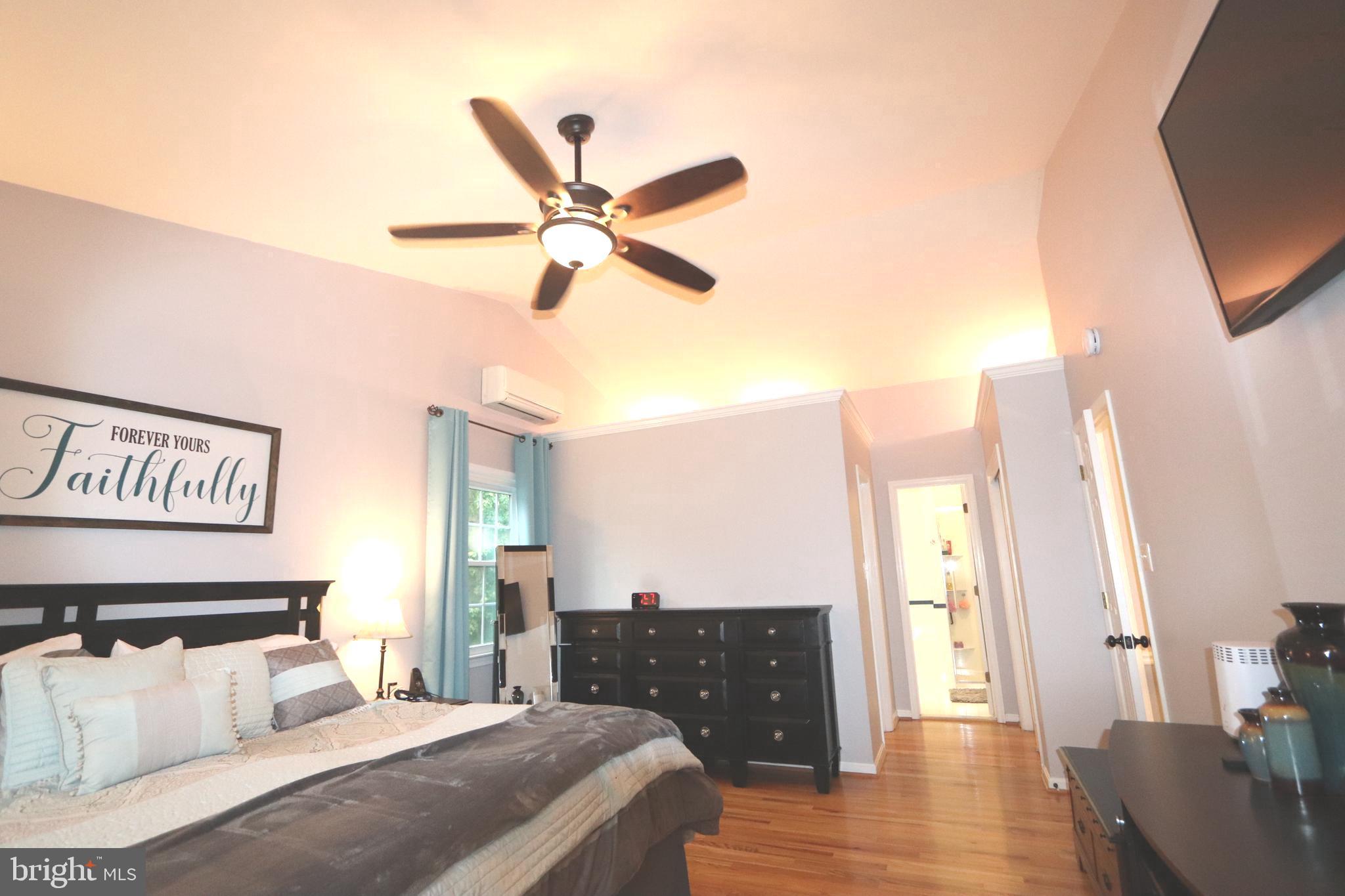 BERRY HILLS - Residential