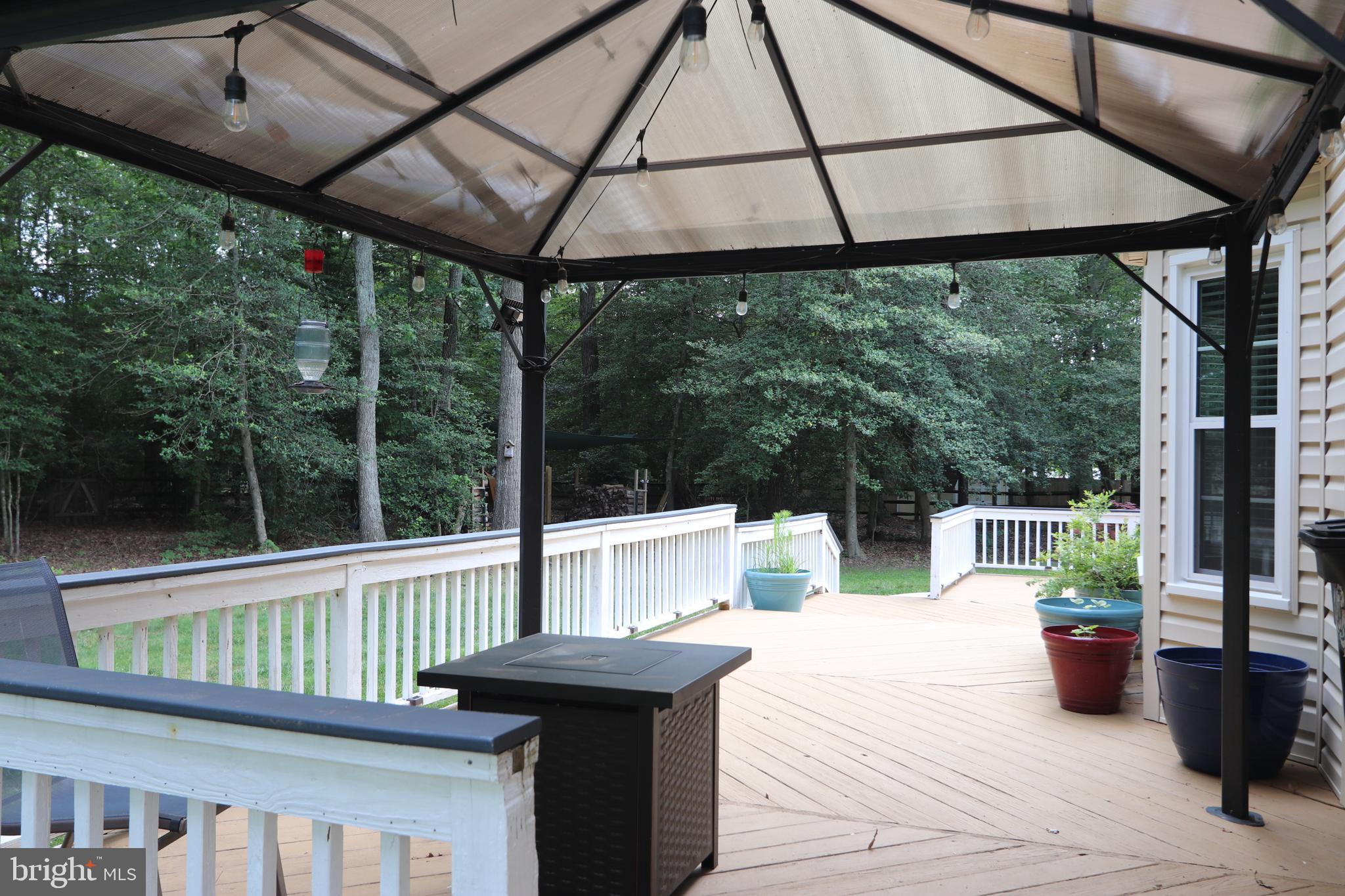 BERRY HILLS - Residential