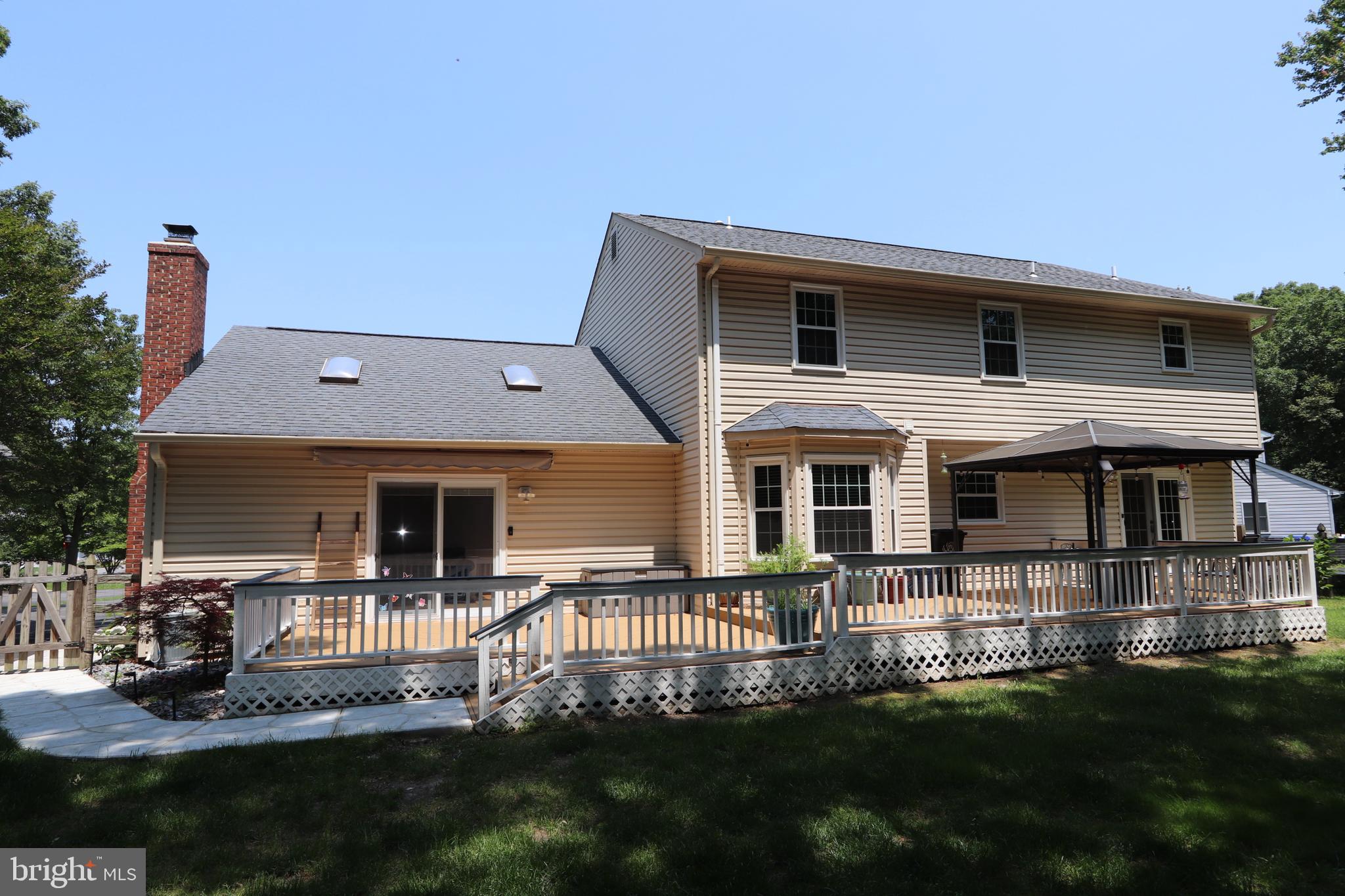 BERRY HILLS - Residential