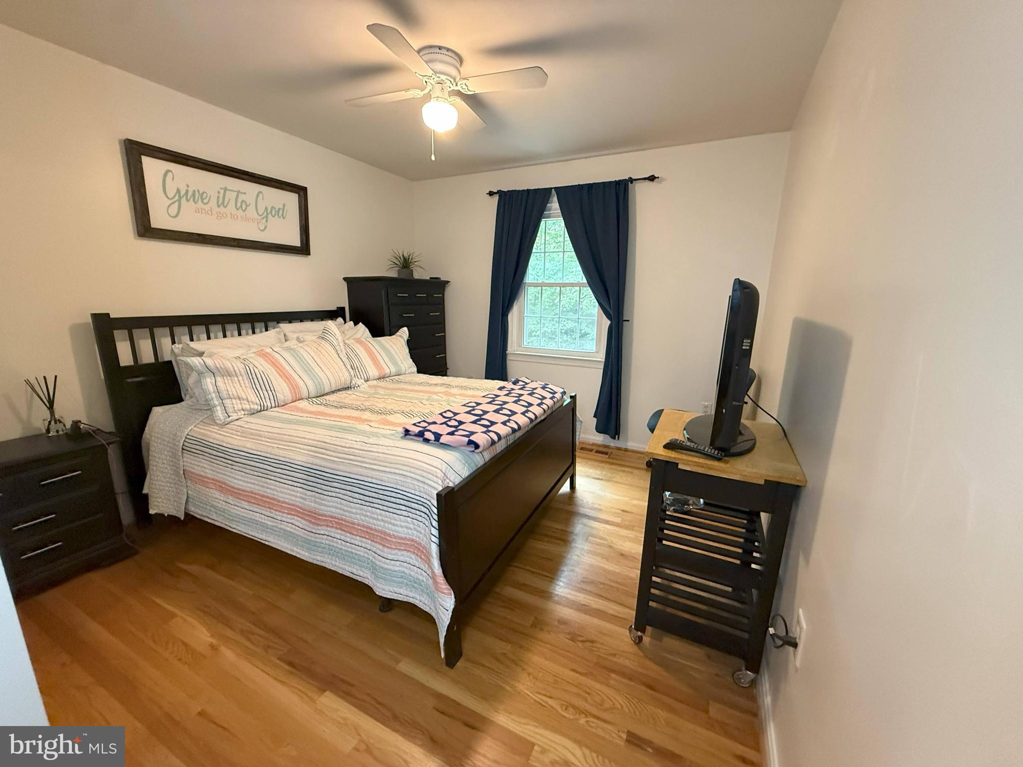 BERRY HILLS - Residential