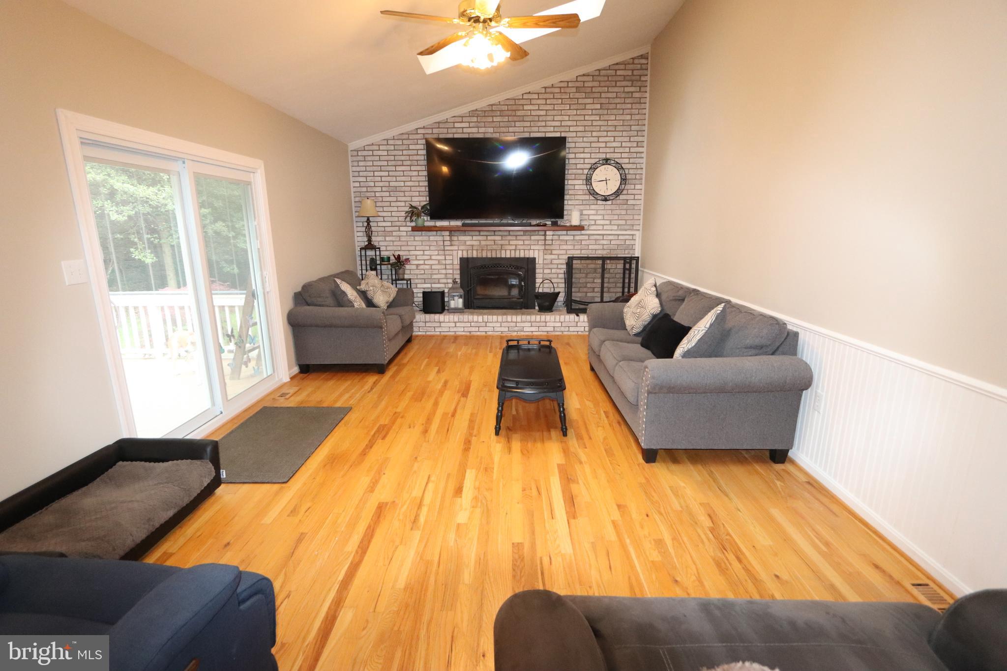 BERRY HILLS - Residential