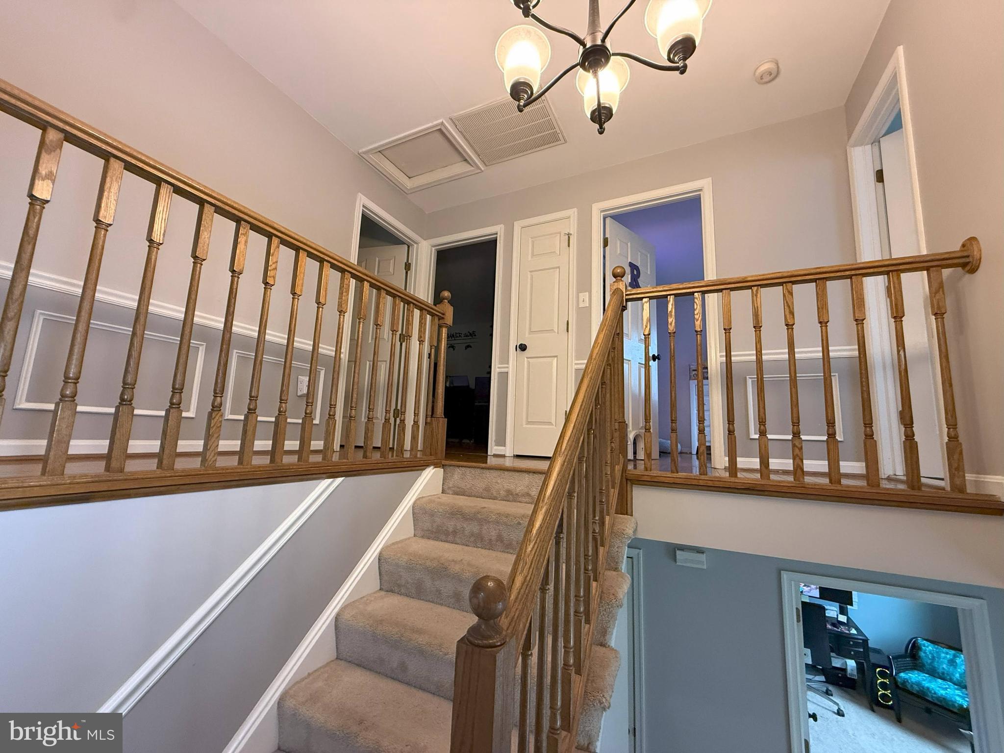 BERRY HILLS - Residential