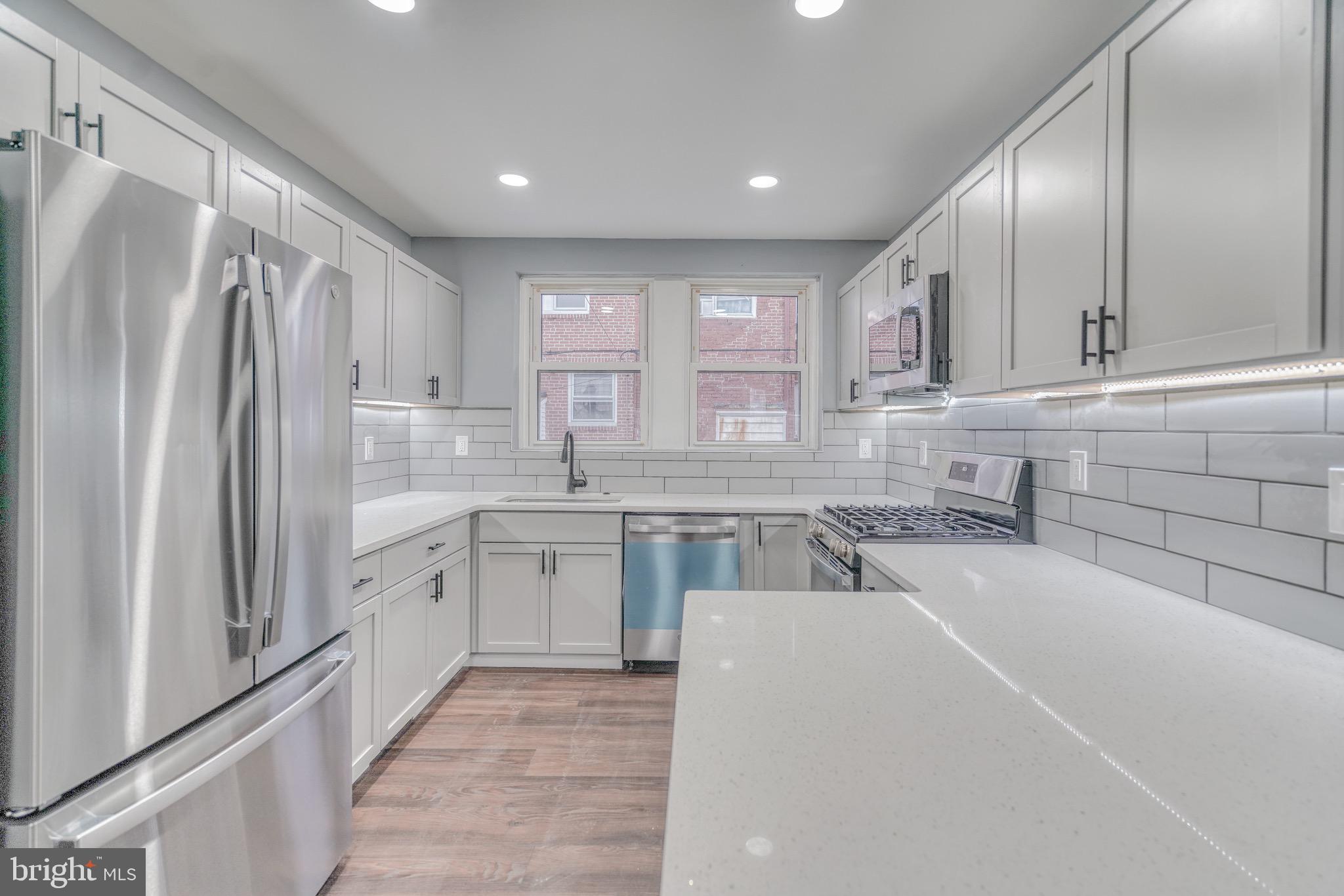 MAYFAIR - Residential