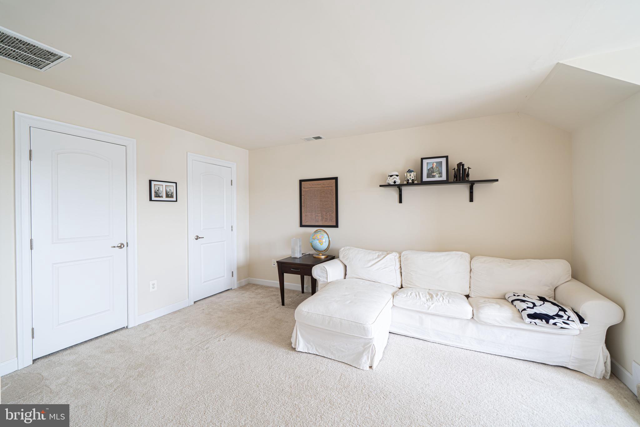 CARRIAGE HILL - Residential