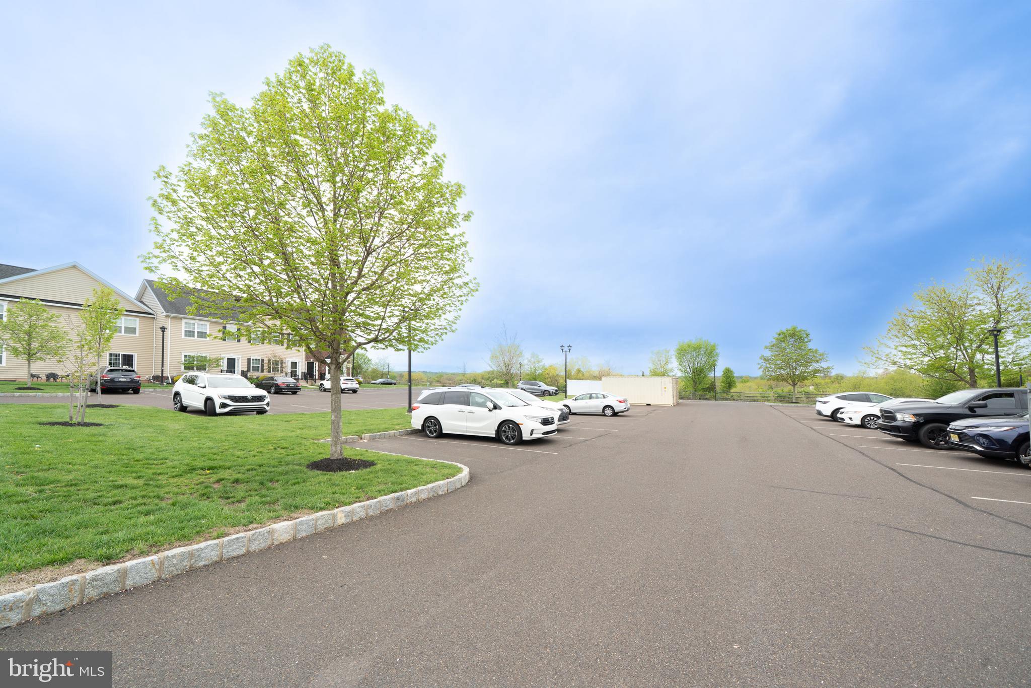 CARRIAGE HILL - Residential