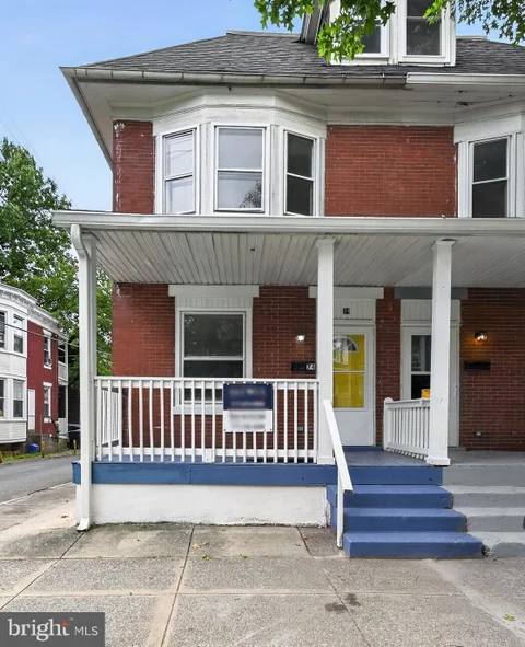 MLS: PADA2062628