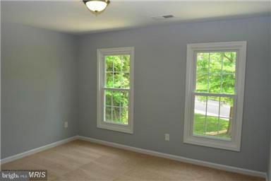 TANTALLON ON THE POTOMAC - Residential