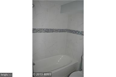 TANTALLON ON THE POTOMAC - Residential