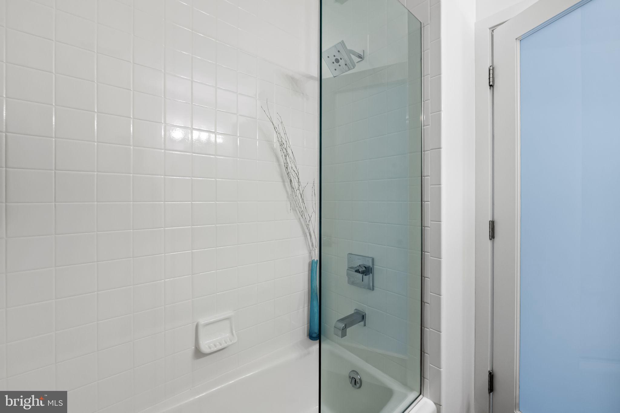 PIKESVILLE - Residential