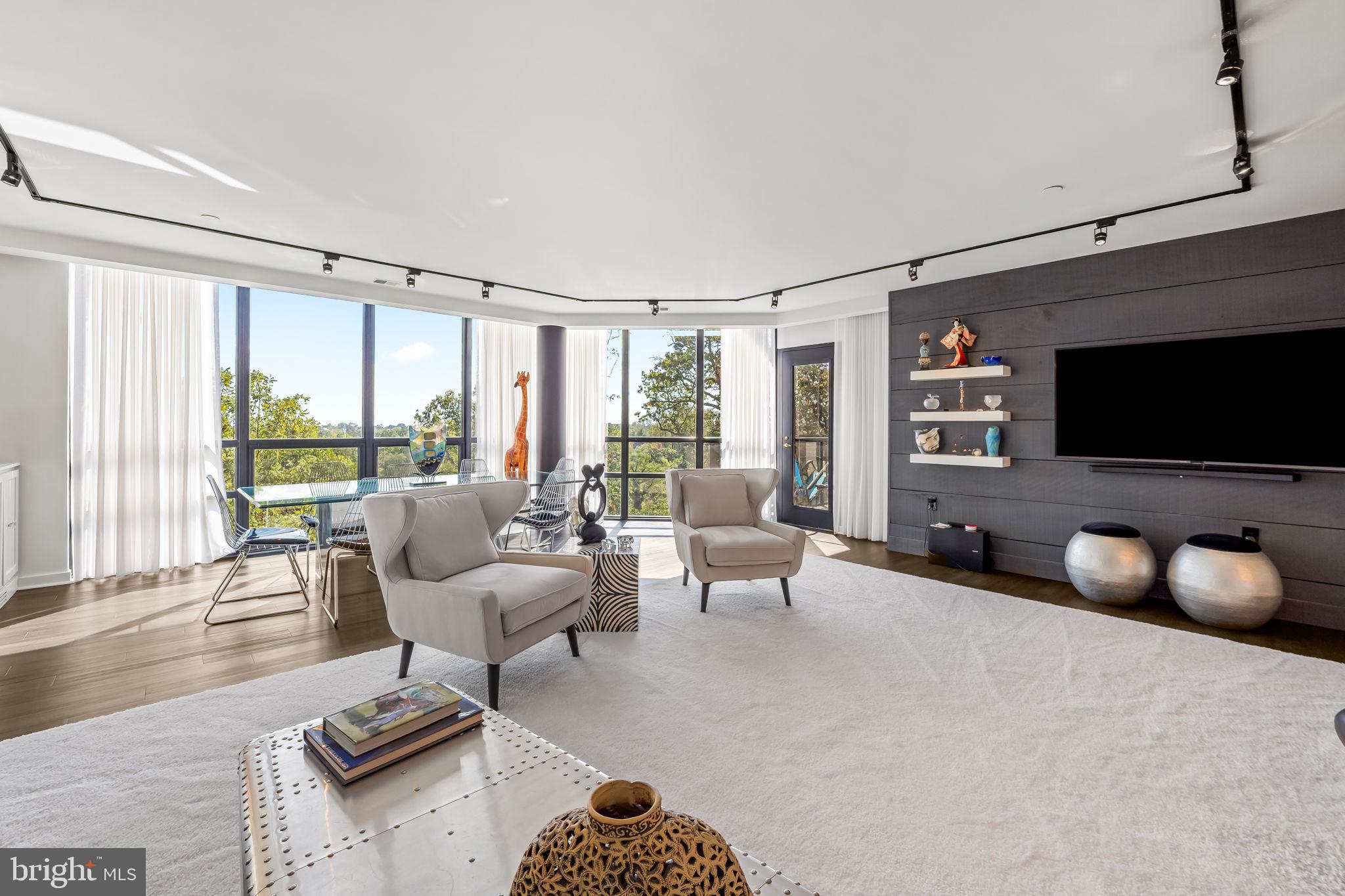 PIKESVILLE - Residential