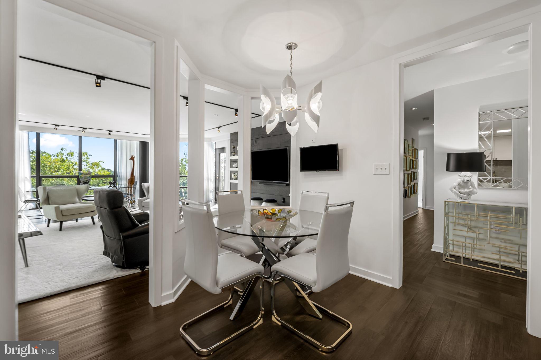 PIKESVILLE - Residential