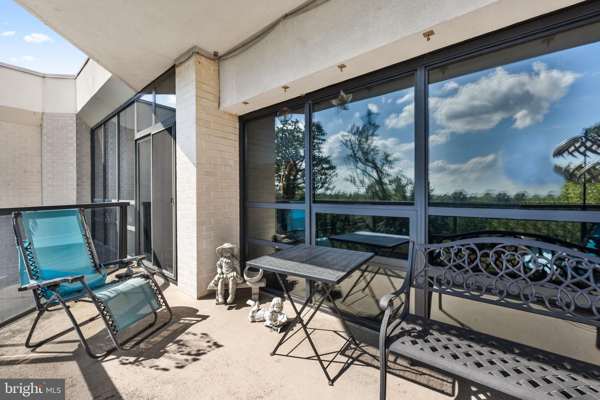 PIKESVILLE - Residential