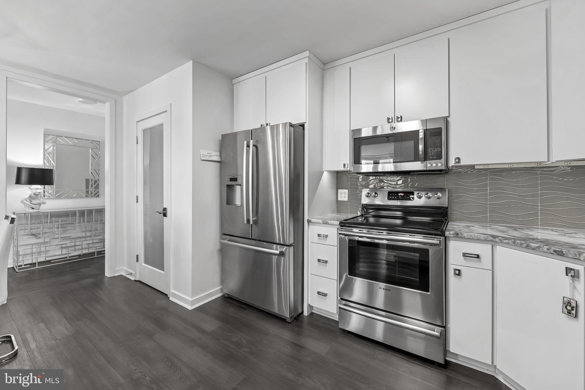 PIKESVILLE - Residential