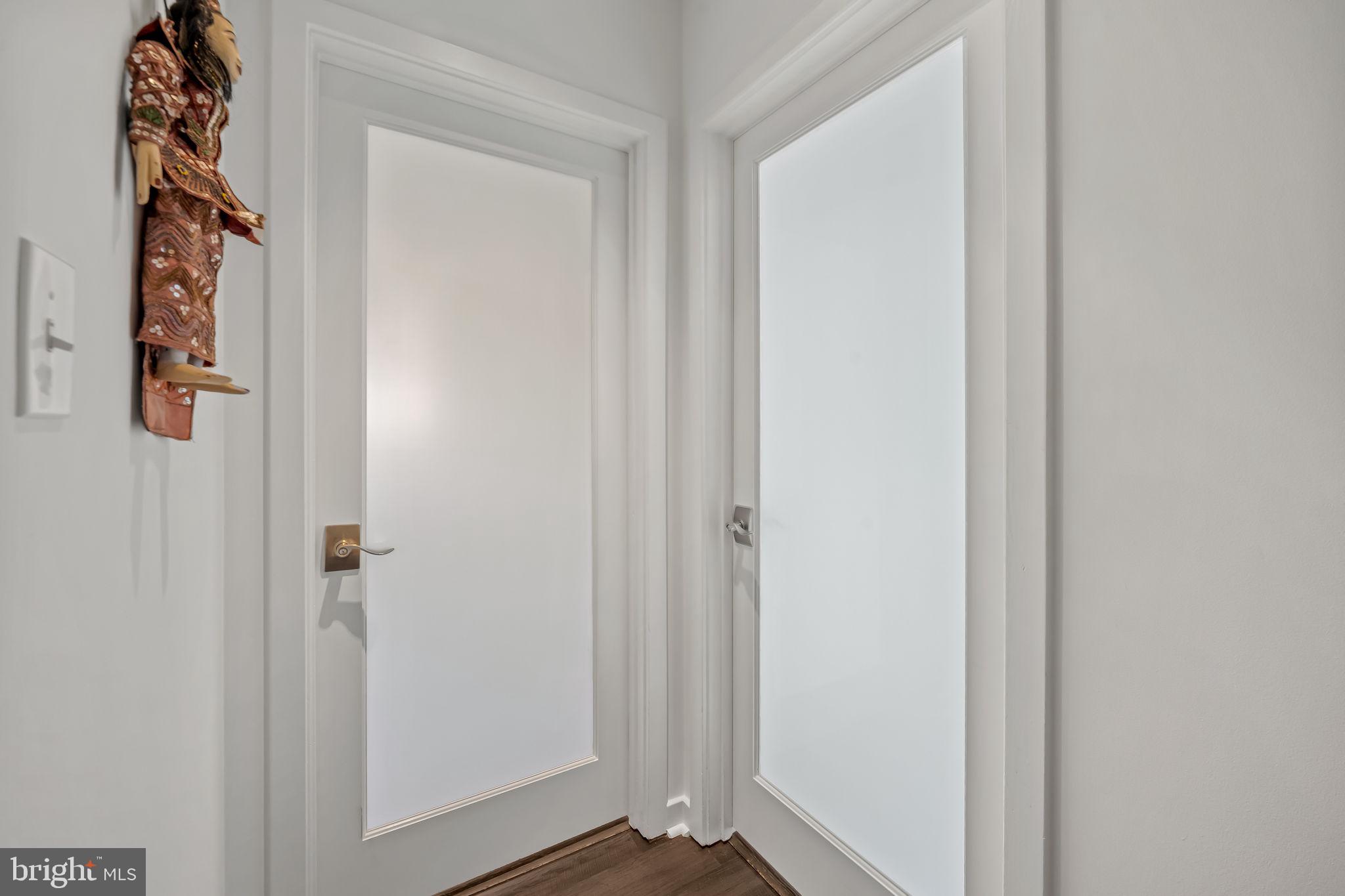 PIKESVILLE - Residential