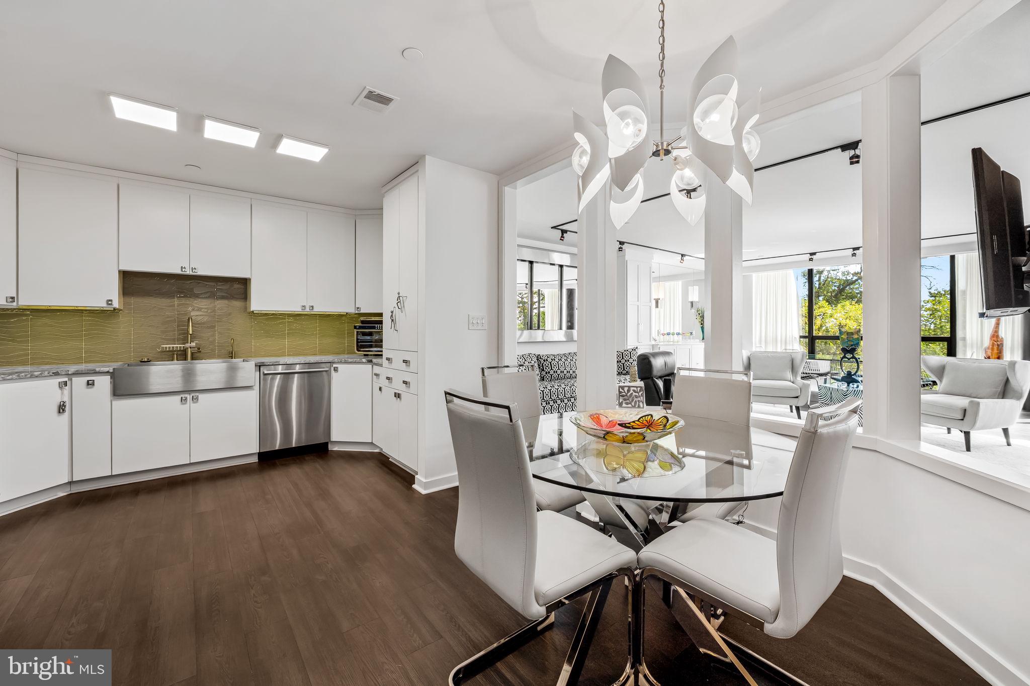 PIKESVILLE - Residential