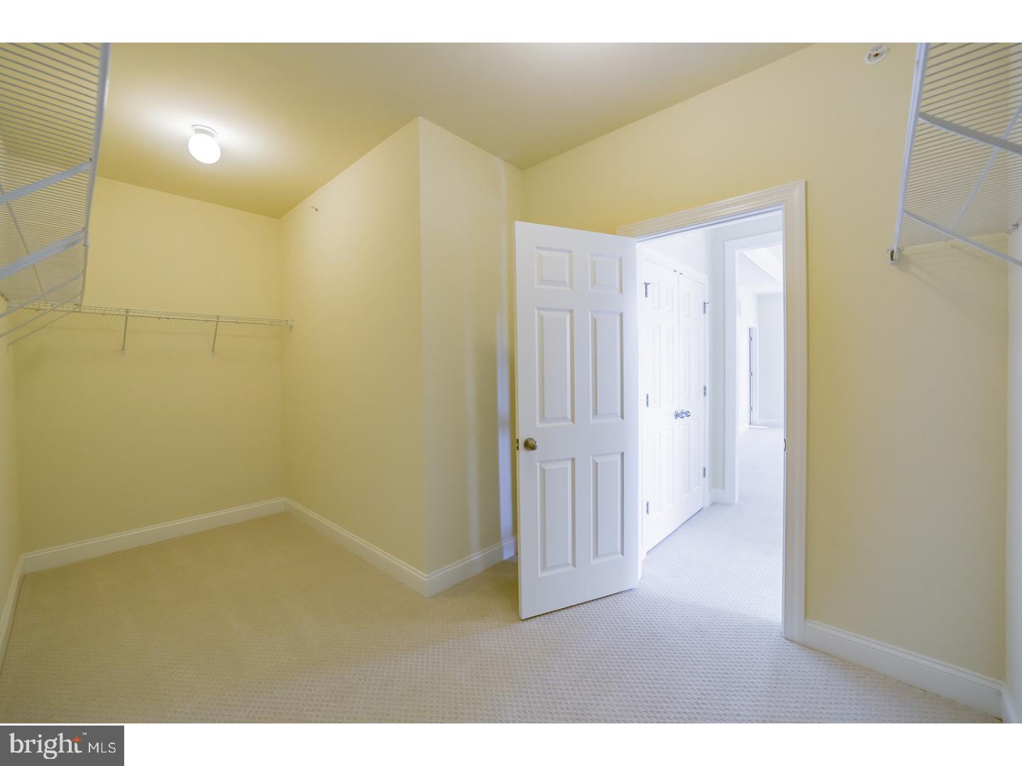 YARDLEY WALK - Residential