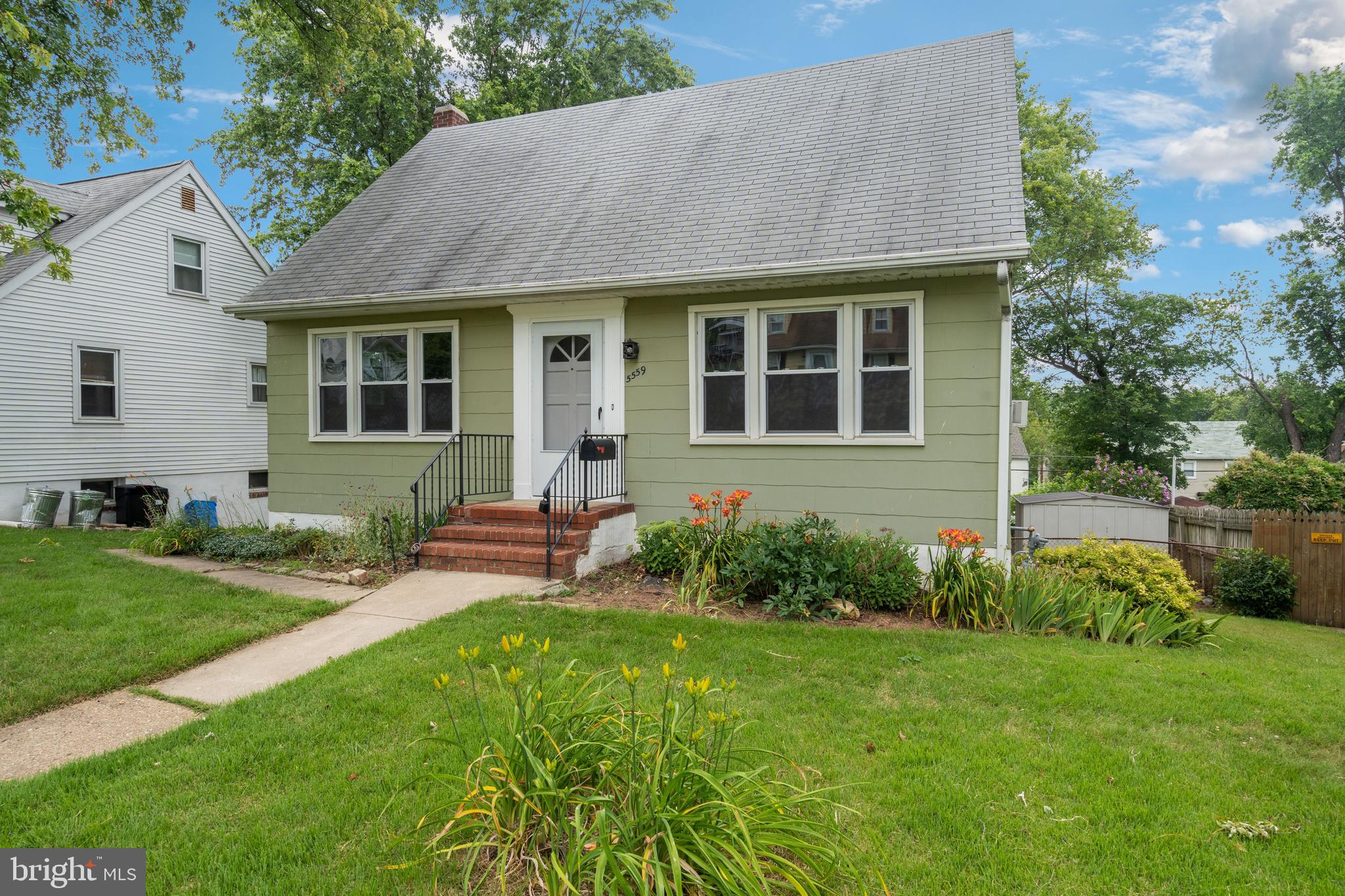 ARBUTUS - Residential