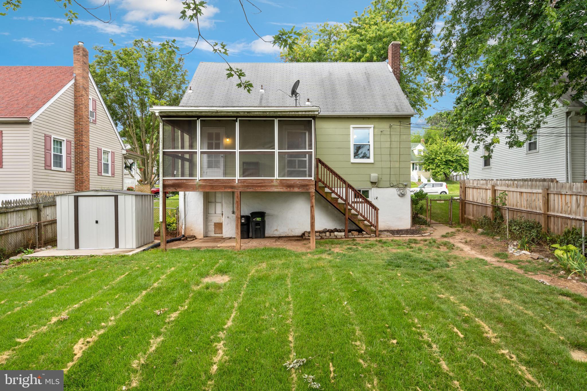 ARBUTUS - Residential