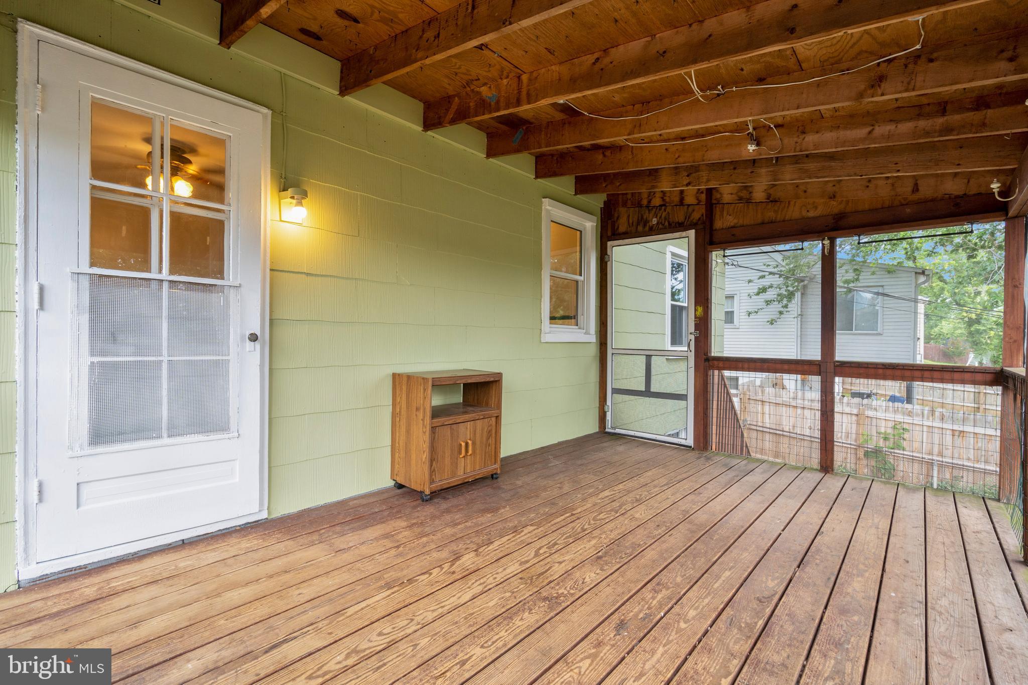 ARBUTUS - Residential