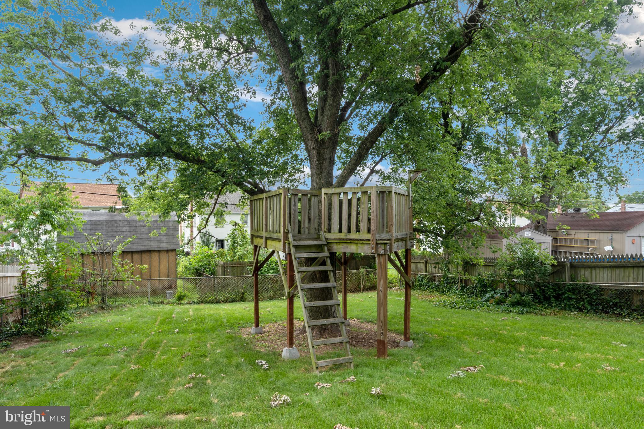 ARBUTUS - Residential