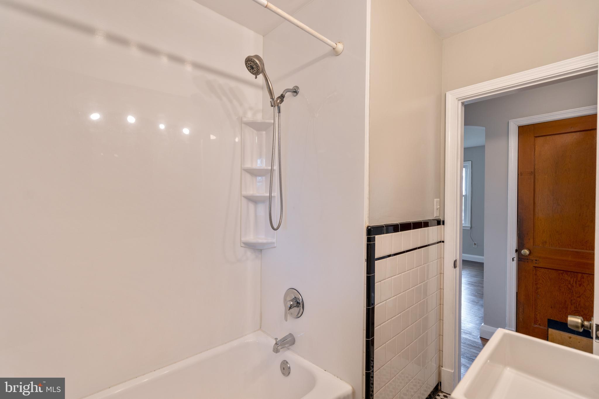 ARBUTUS - Residential