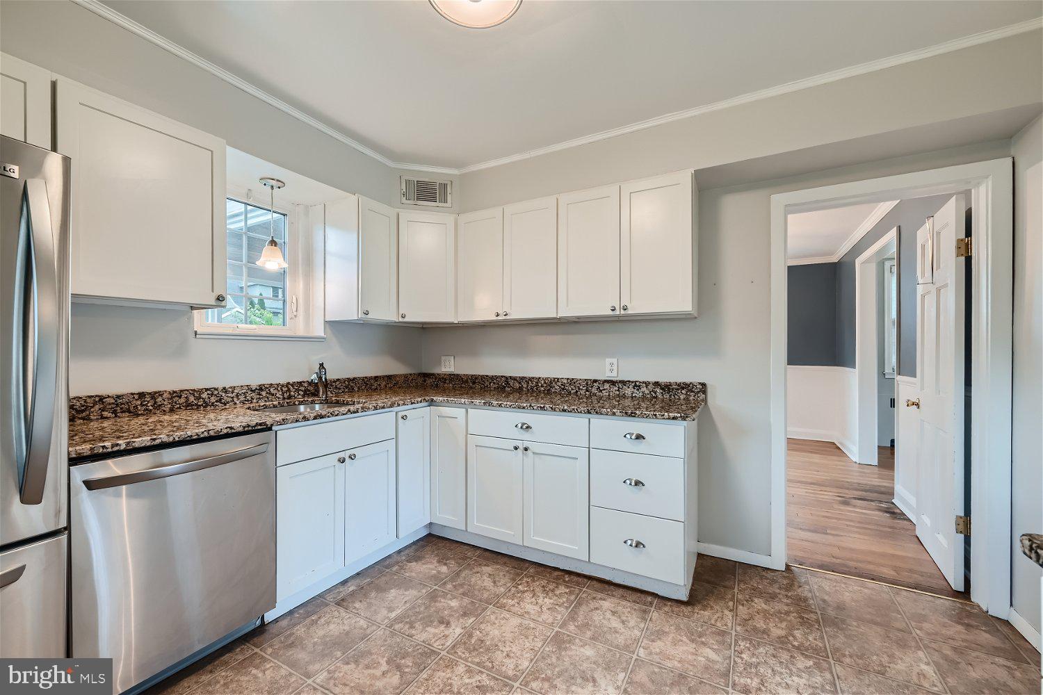 VILLA CRESTA - Residential