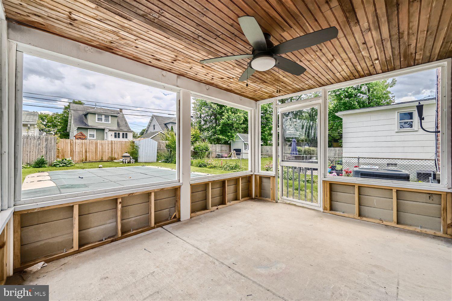 VILLA CRESTA - Residential