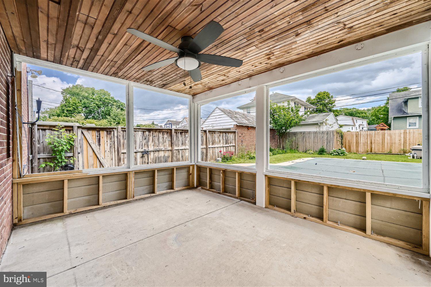 VILLA CRESTA - Residential