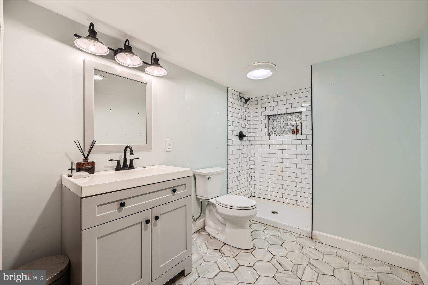 VILLA CRESTA - Residential