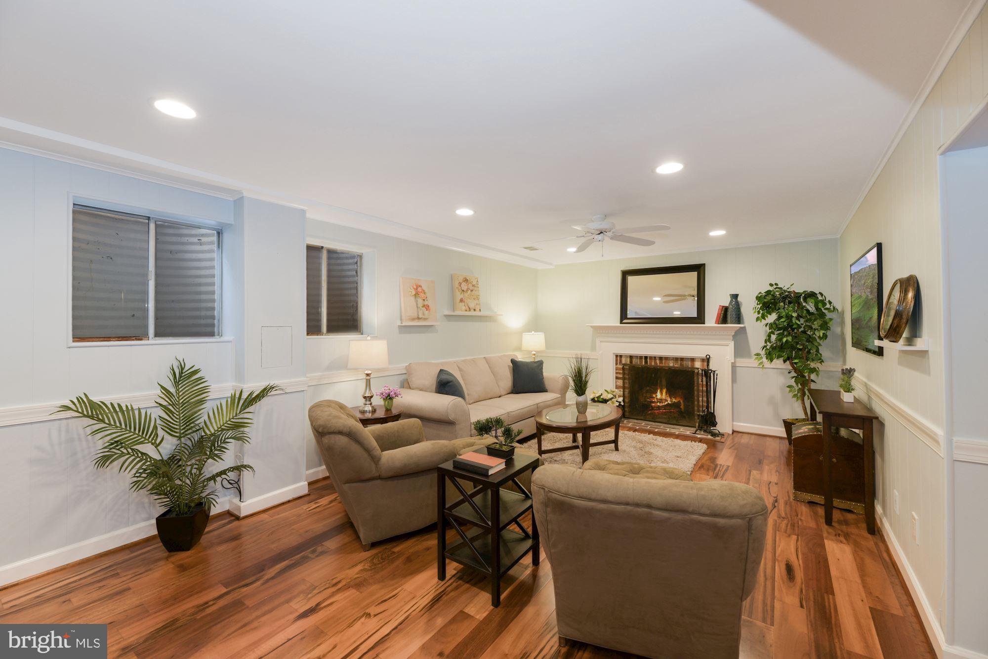 CHARLESTOWN - Residential