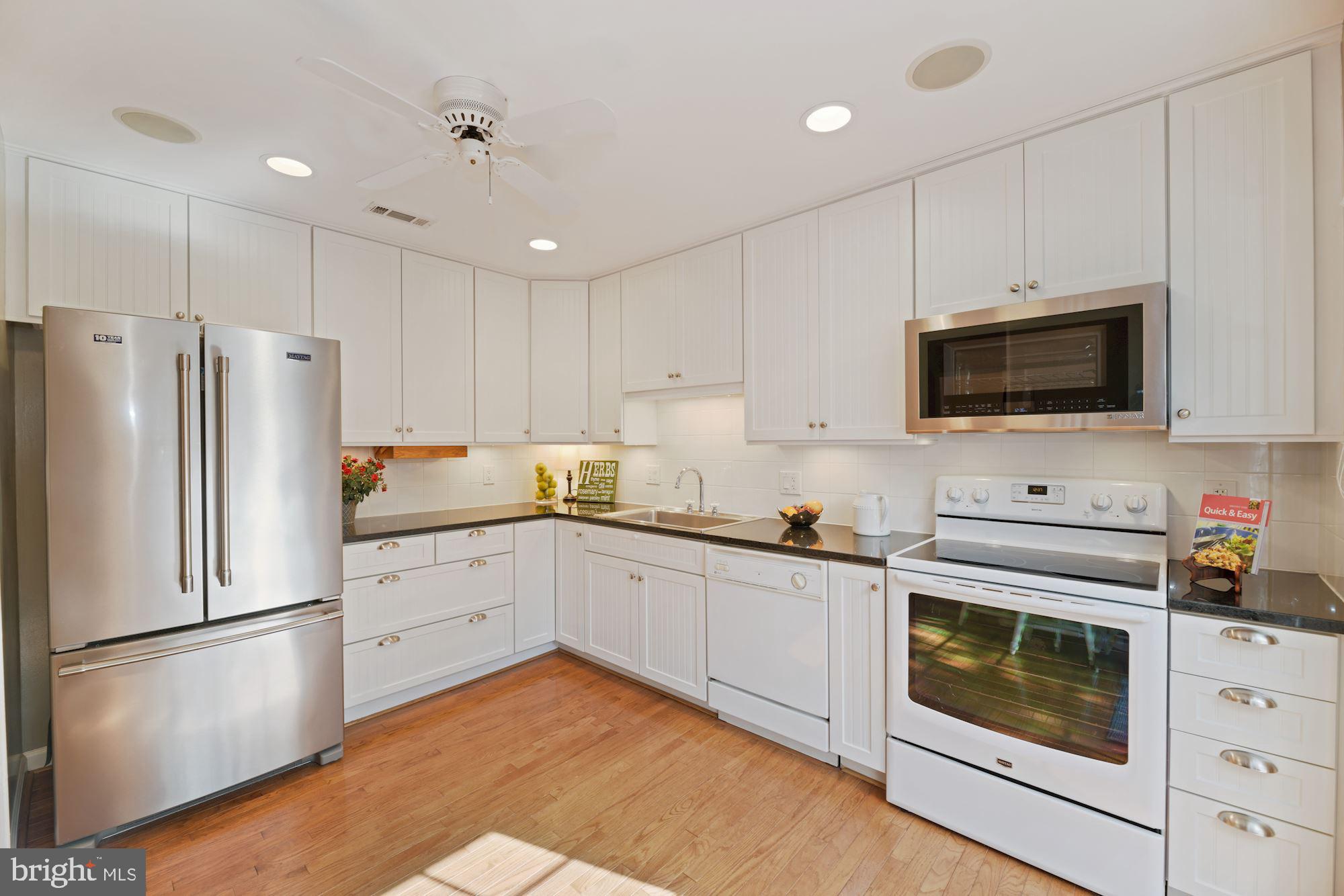 CHARLESTOWN - Residential