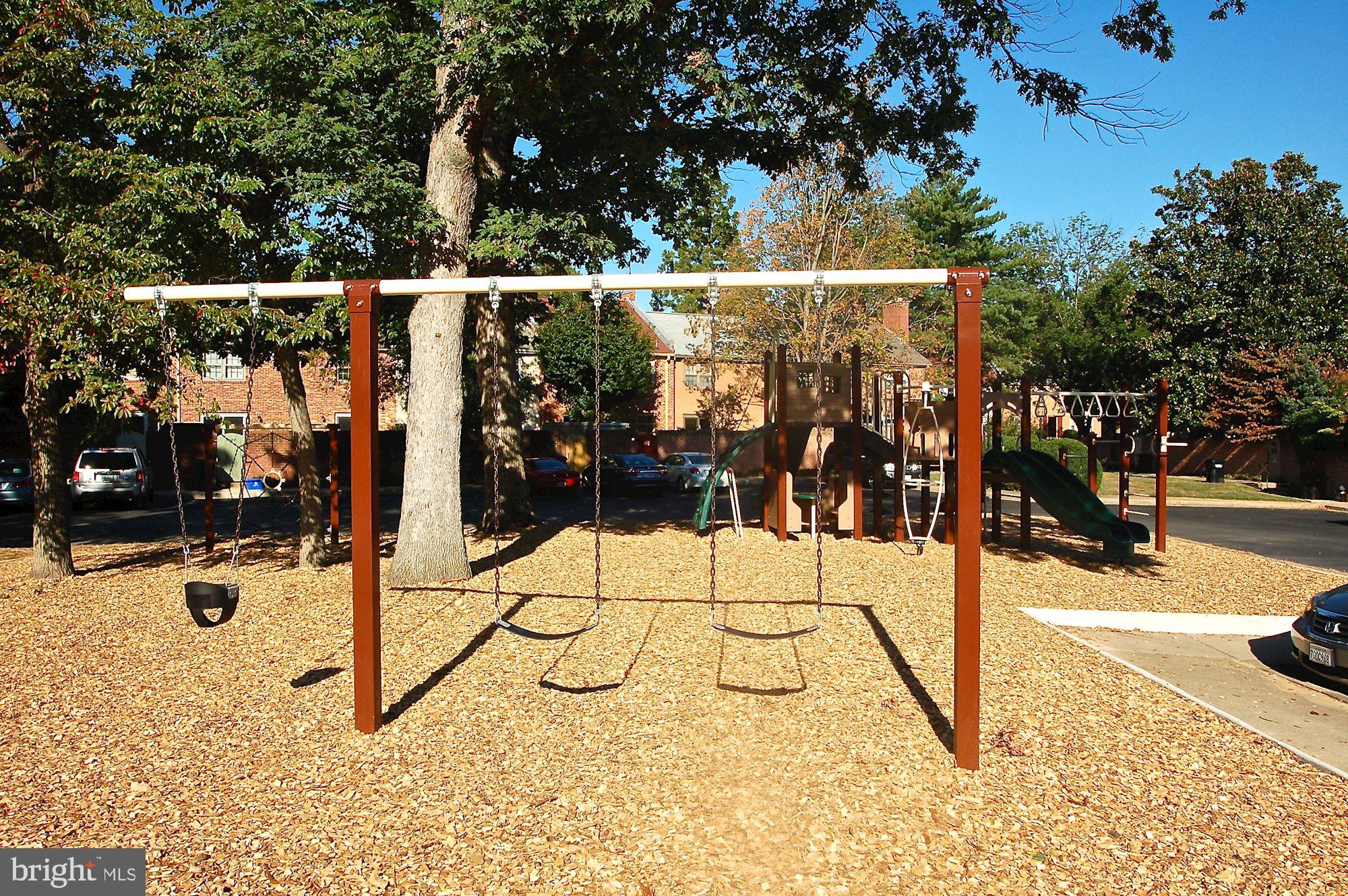 CHARLESTOWN - Residential